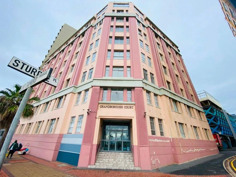 1 Bedroom Apartment / flat to rent in South Beach