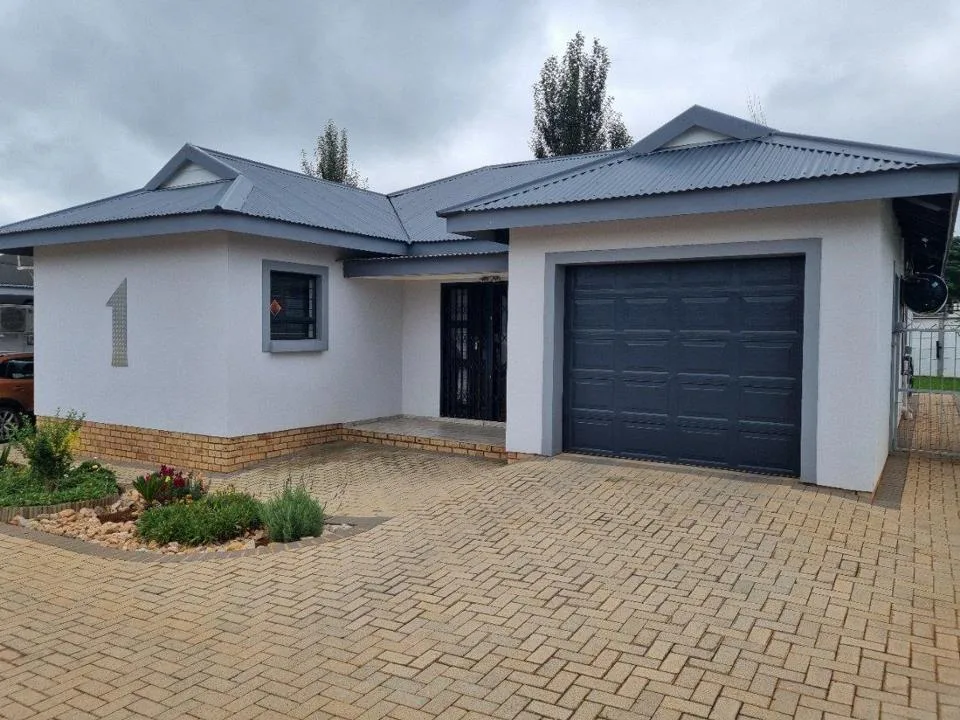 18 Bedroom Townhouse for sale in Wilkoppies