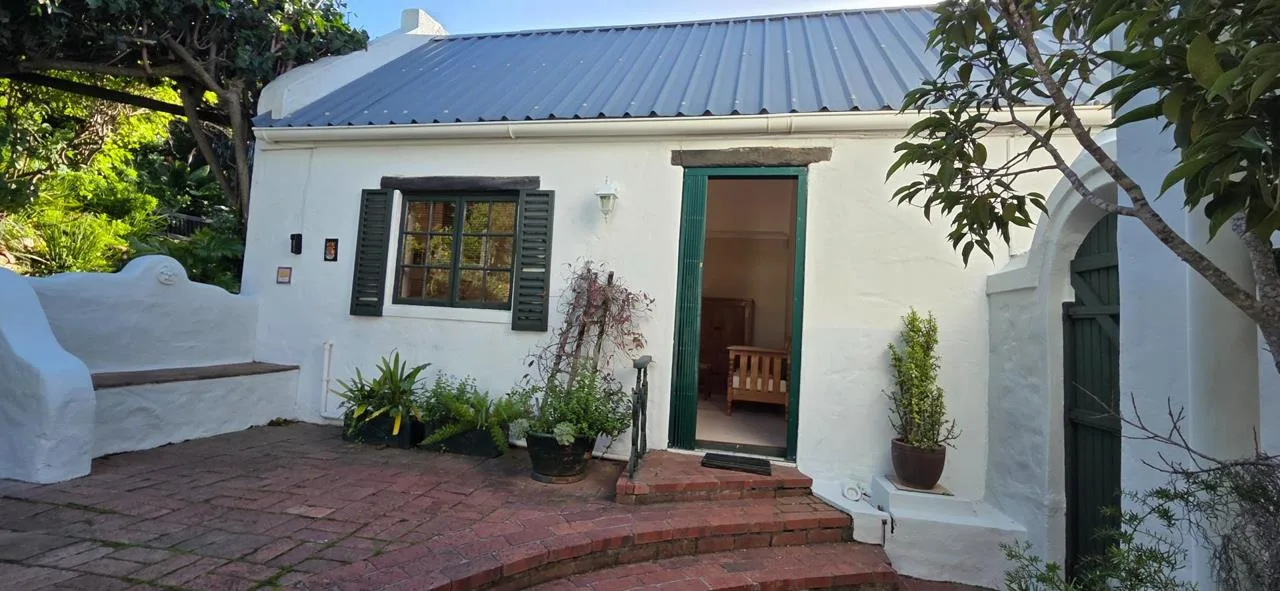 1 Bedroom Apartment / flat to rent in Hout Bay Central