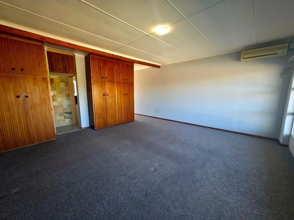 1 Bedroom Apartment / flat to rent in West Bank