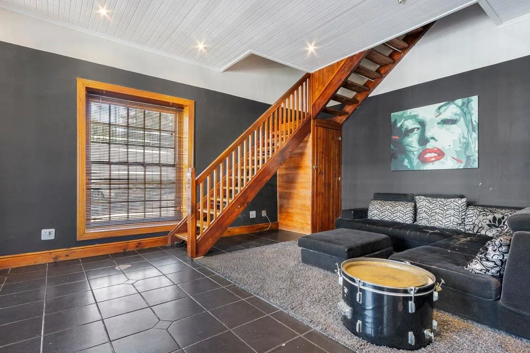 12 Bedroom House to rent in Bo Kaap