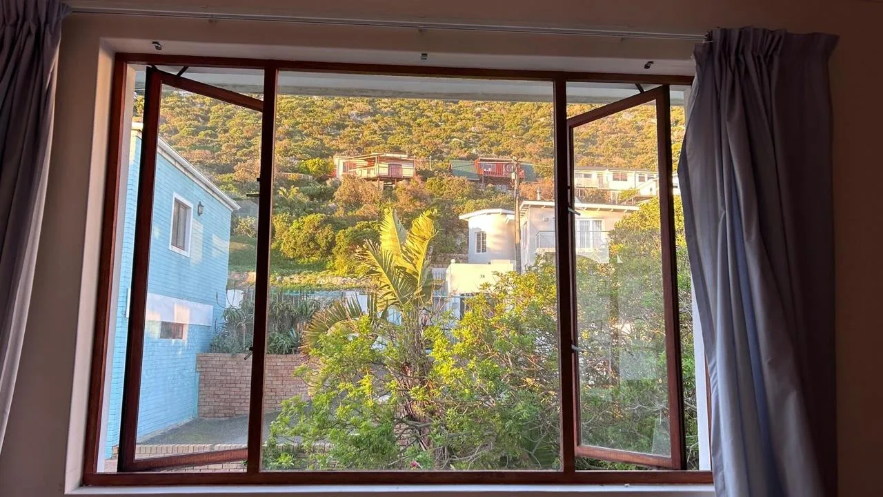 2 Bedroom Apartment / flat to rent in Clovelly