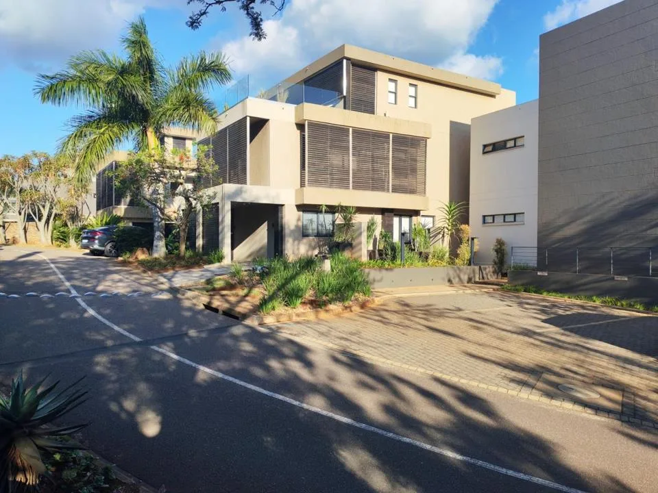 3 Bedroom Apartment / flat to rent in La Lucia