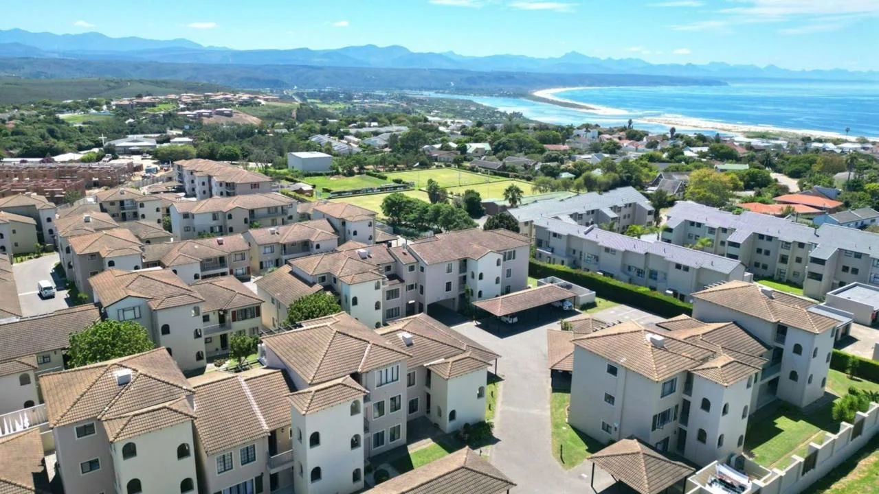 2 Bedroom Apartment / flat to rent in Bowtie