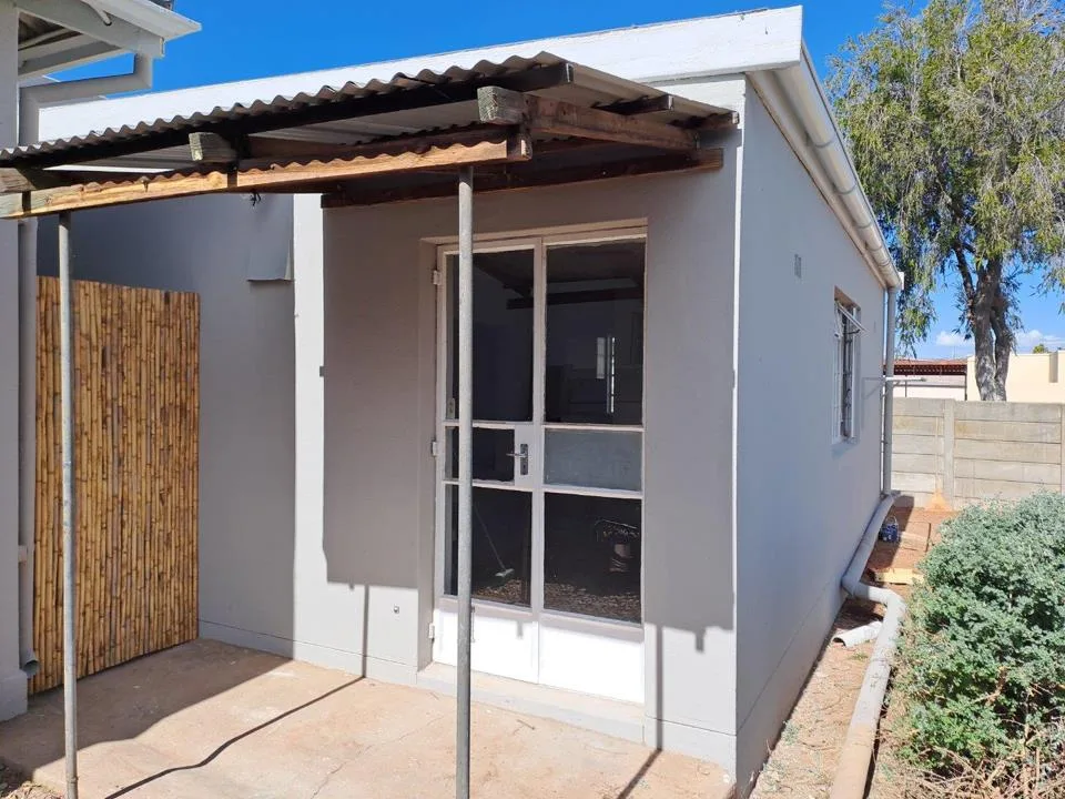 1 Bedroom Apartment / flat to rent in Rouxpark