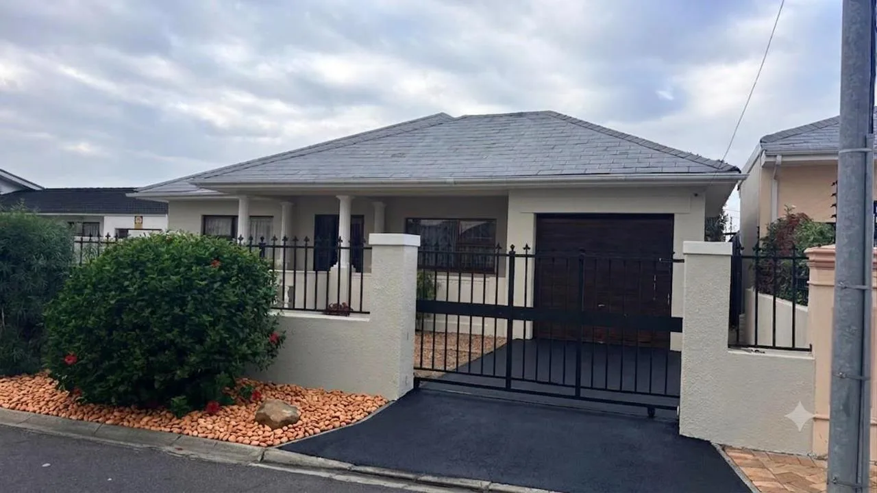 3 Bedroom House to rent in Lansdowne