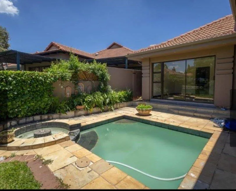 House for sale in Hartbeespoort Rural