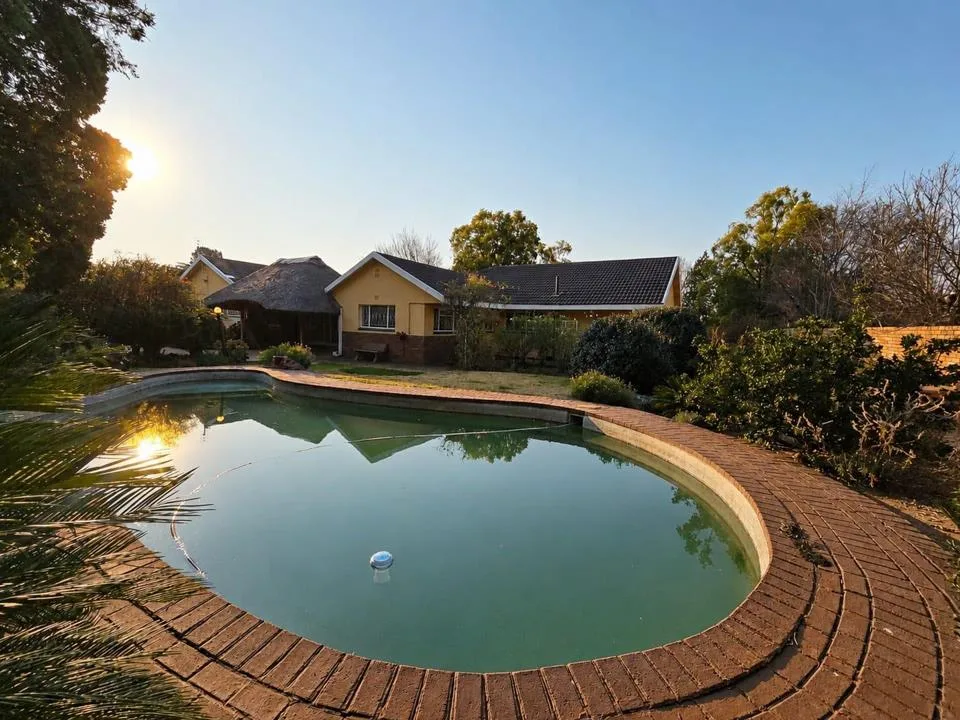 4 Bedroom House for sale in Meiringspark