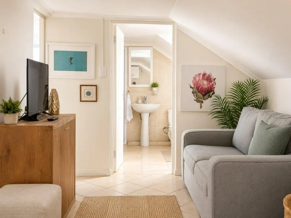 1 Bedroom Apartment / flat to rent in Westcliff