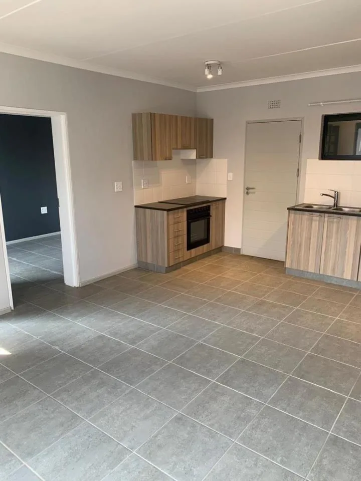 2 Bedroom Apartment / flat to rent in Athlone Park