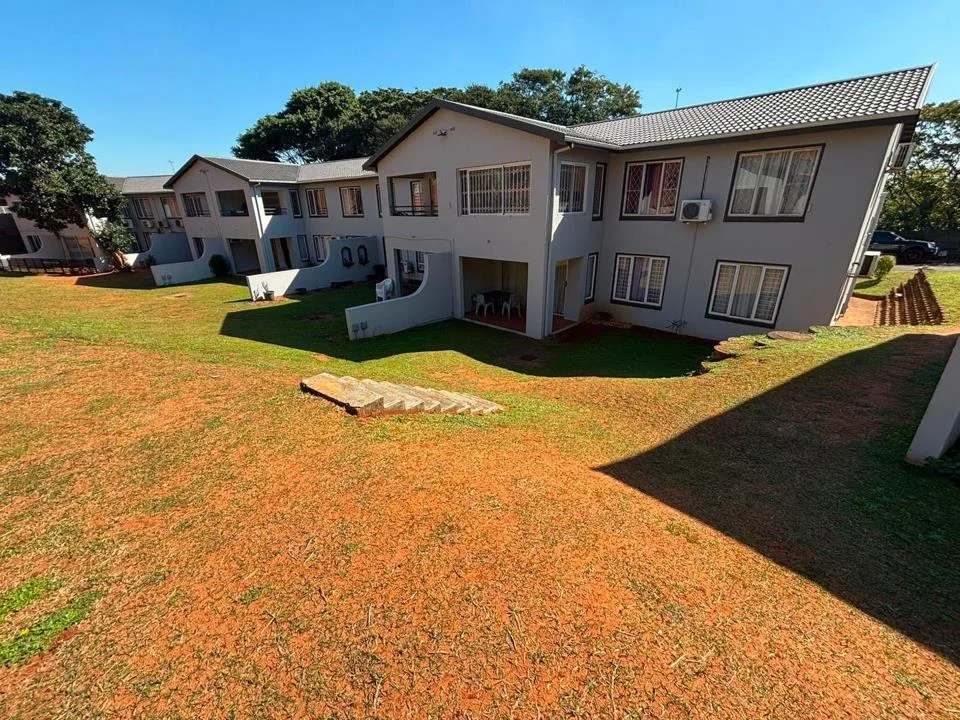 3 Bedroom Apartment / flat to rent in Sunningdale