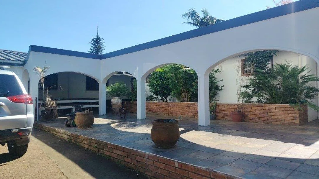 3 Bedroom Apartment / flat to rent in Waterfall