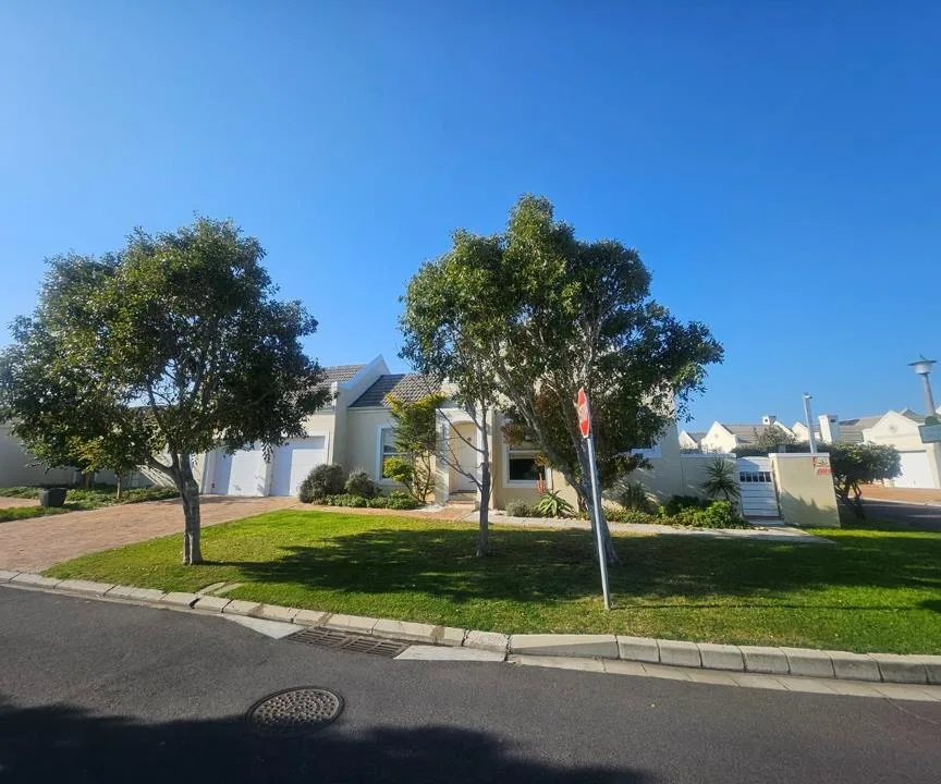 3 Bedroom House to rent in Sunningdale