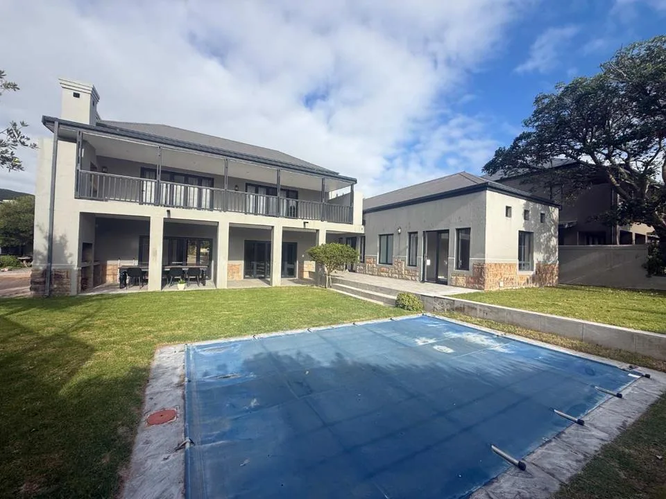 4 Bedroom House to rent in Atlantic Beach Golf Estate