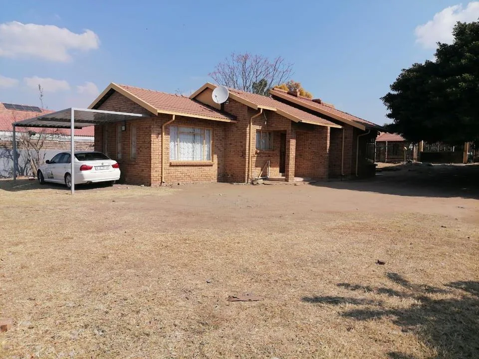 3 Bedroom House for sale in Brits Central