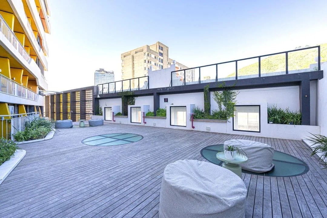 1 Bedroom Apartment / flat to rent in Sea Point