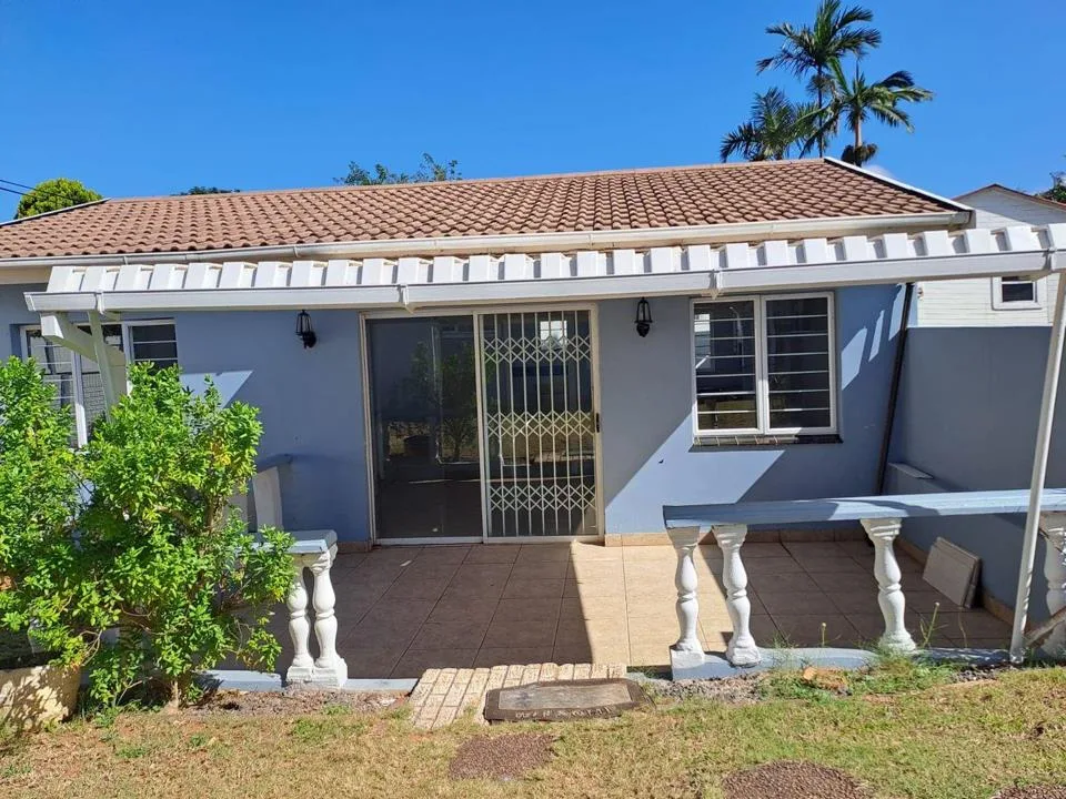 2 Bedroom House to rent in Durban North