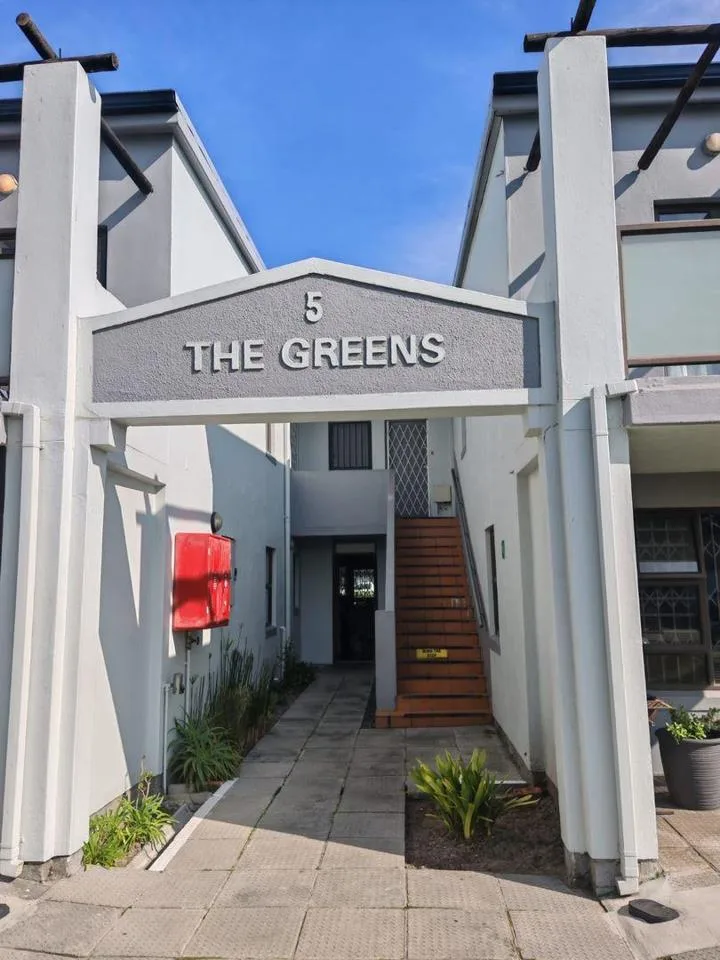 2 Bedroom Apartment / flat to rent in Parow North
