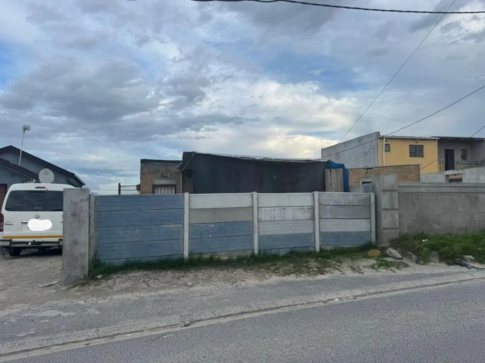 1 Bedroom House for sale in Mfuleni