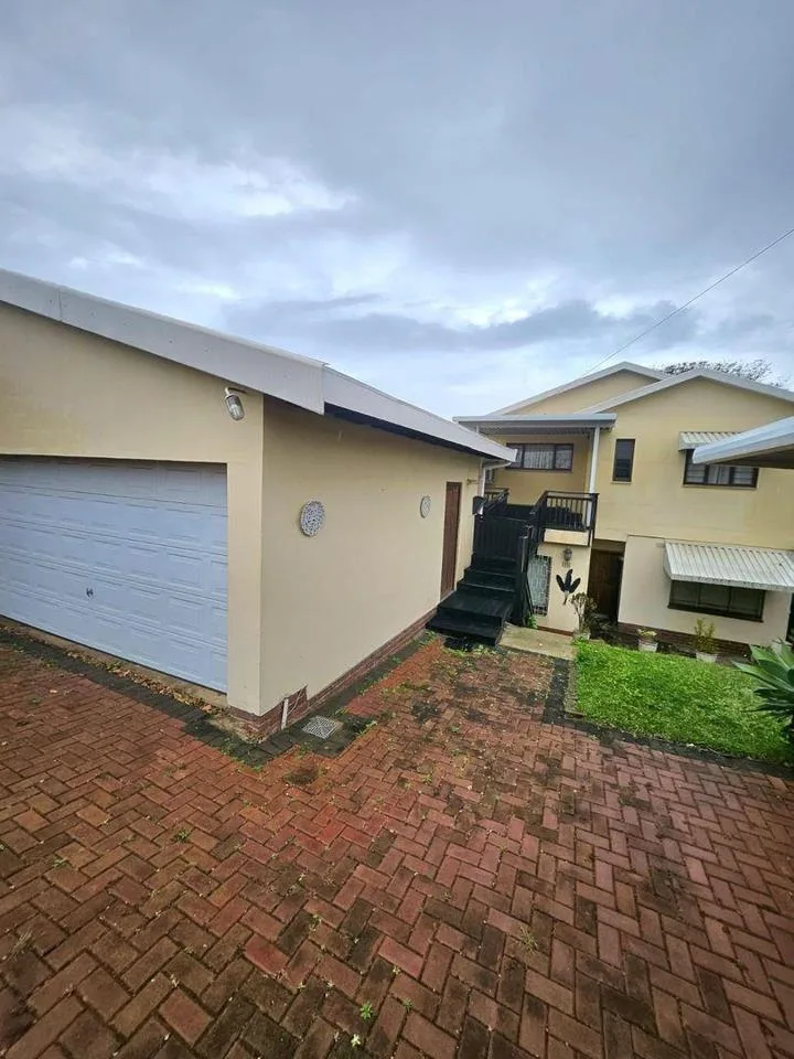 3 Bedroom House to rent in Carrington Heights