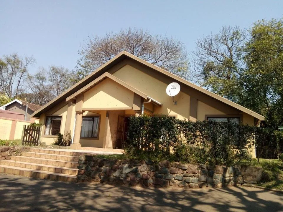 2 Bedroom House to rent in Ashley