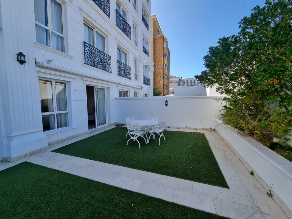 2 Bedroom Apartment / flat to rent in Three Anchor Bay