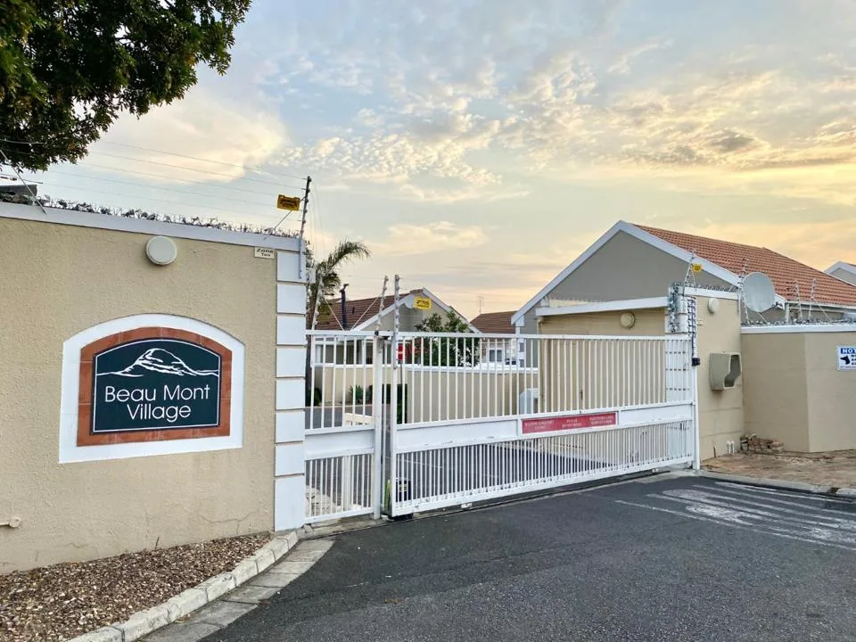 3 Bedroom Townhouse to rent in Somerset Ridge