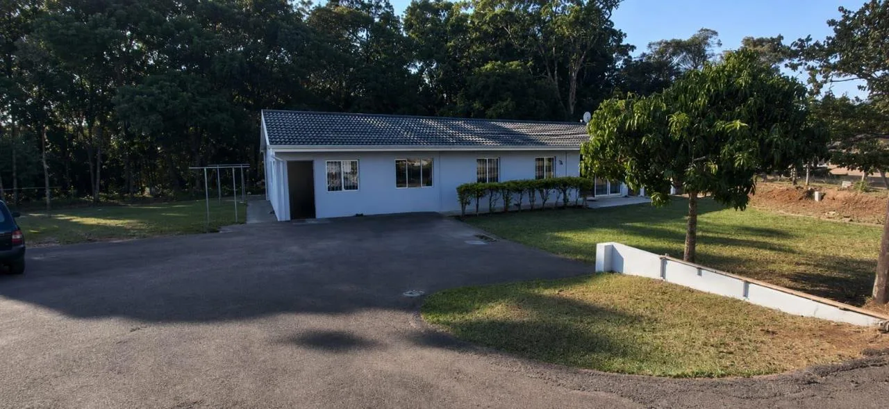4 Bedroom House to rent in Grove End