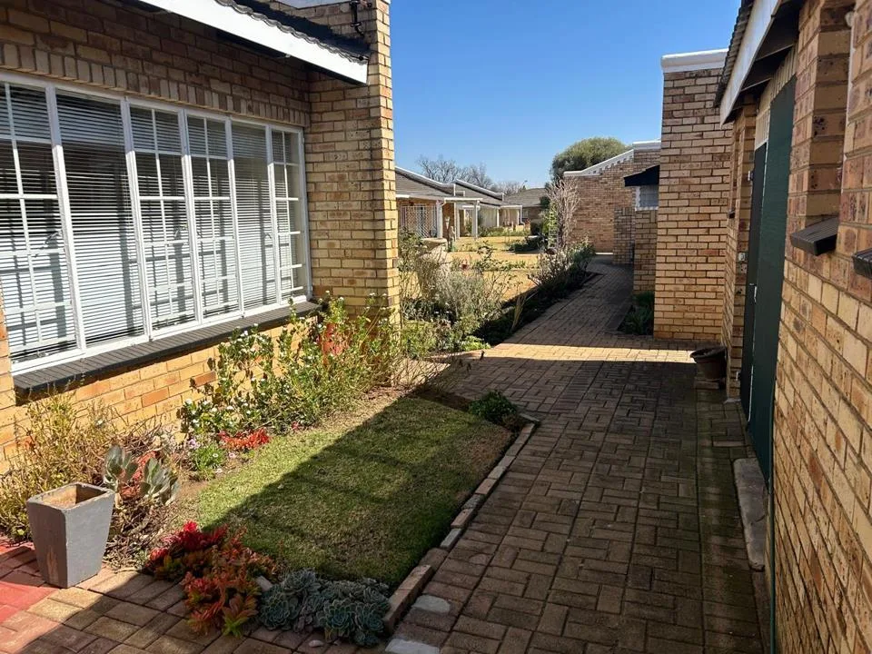 1 Bedroom Apartment / flat for sale in Miederpark