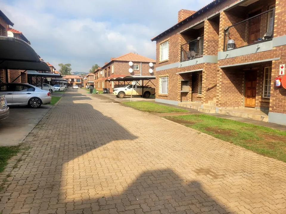 2 Bedroom Apartment / flat for sale in Waterval East