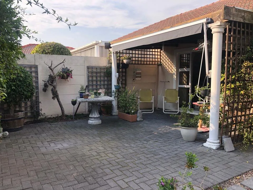 2 Bedroom House to rent in Century City