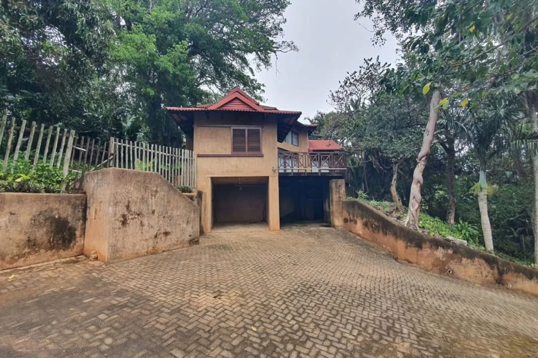4 Bedroom House to rent in Southbroom