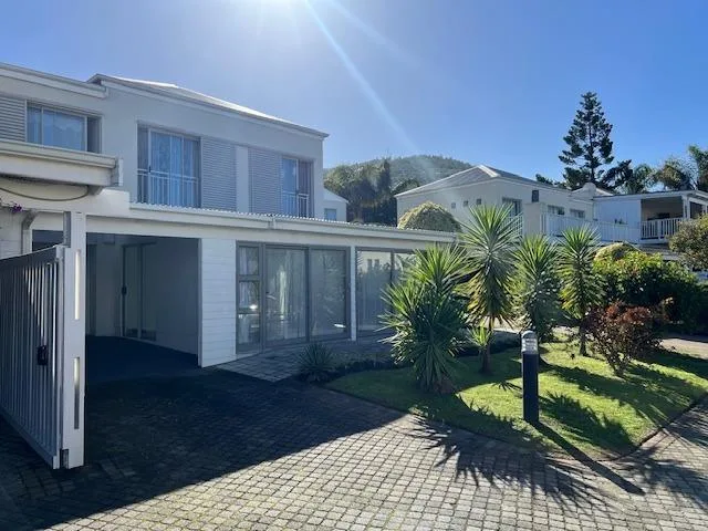 3 Bedroom Townhouse to rent in Costa Sarda