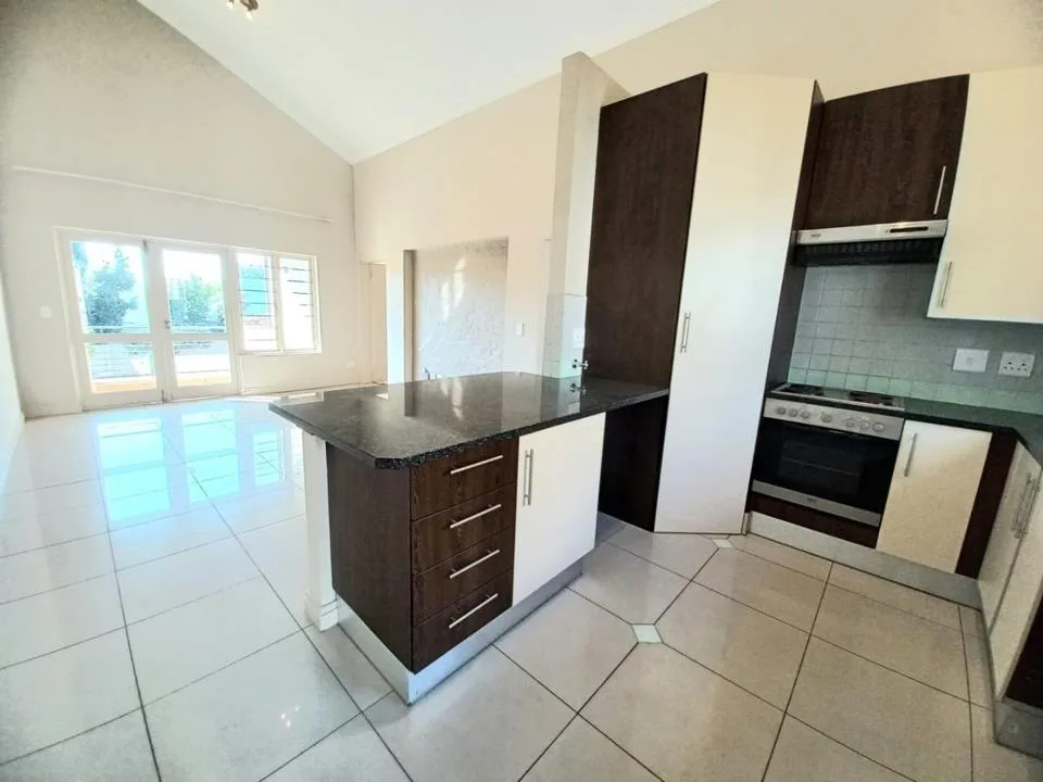 2 Bedroom Apartment / flat to rent in Parktown North