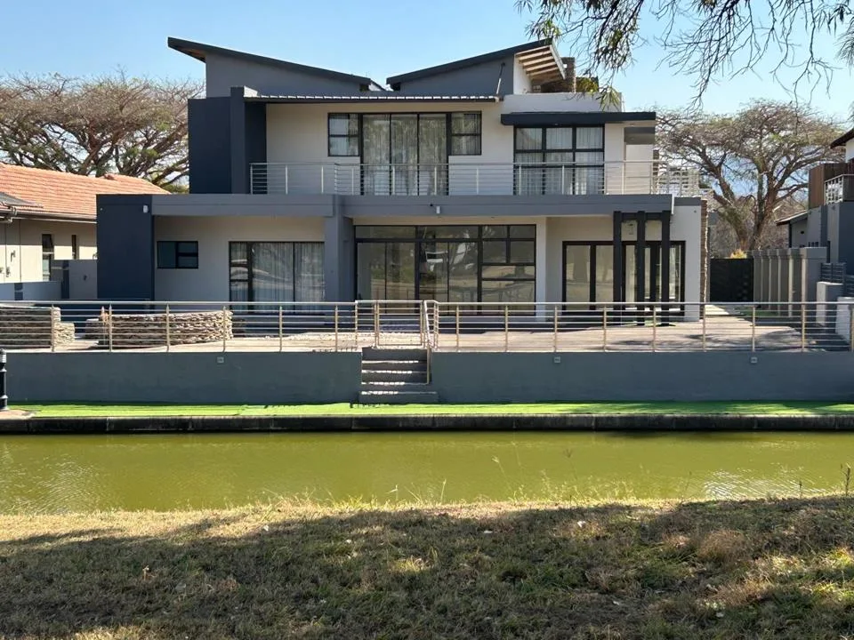 4 Bedroom House for sale in The Islands Estates