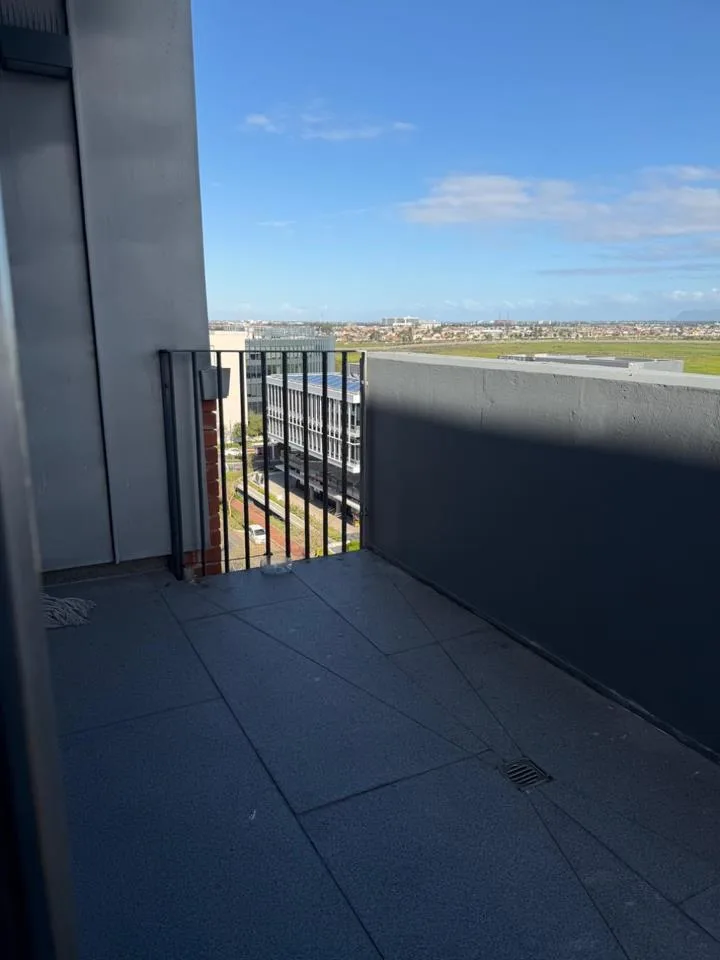 1 Bedroom Apartment / flat to rent in Century City