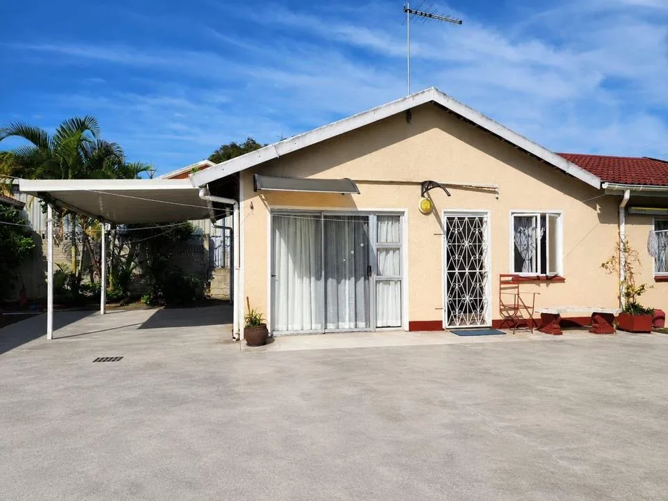 2 Bedroom House to rent in Centenary Park