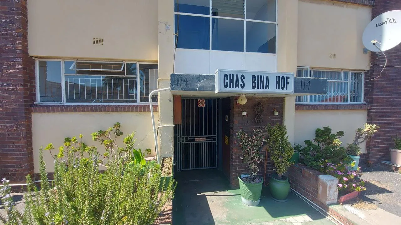 2 Bedroom Apartment / flat to rent in Parow Central