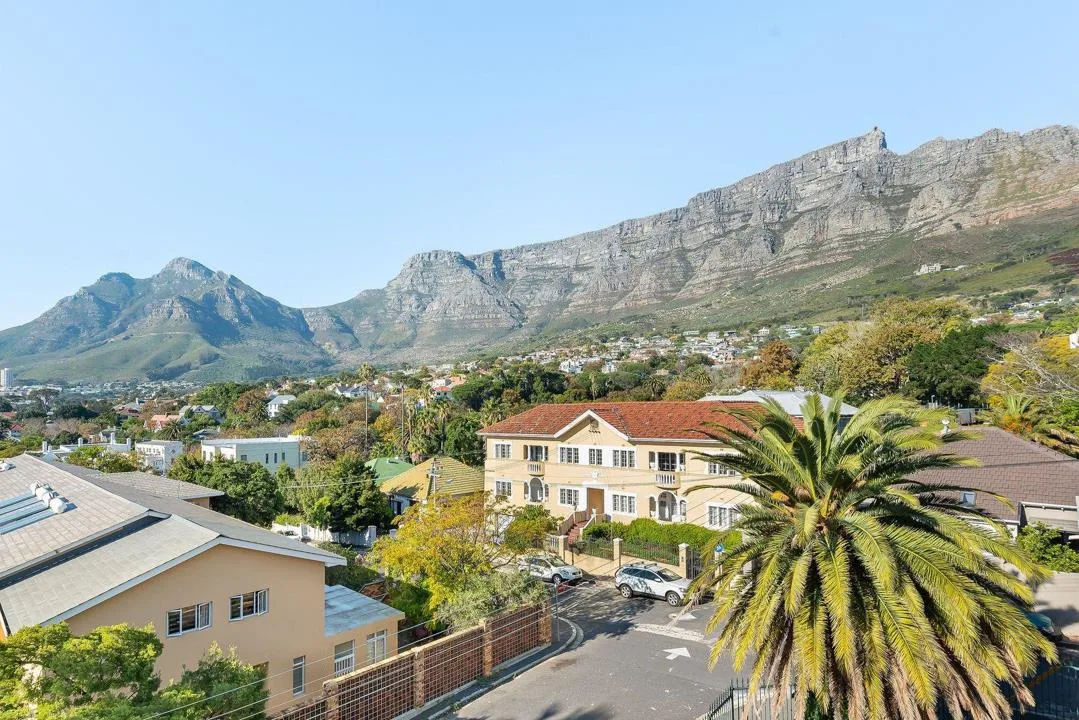 2 Bedroom Apartment / flat to rent in Gardens