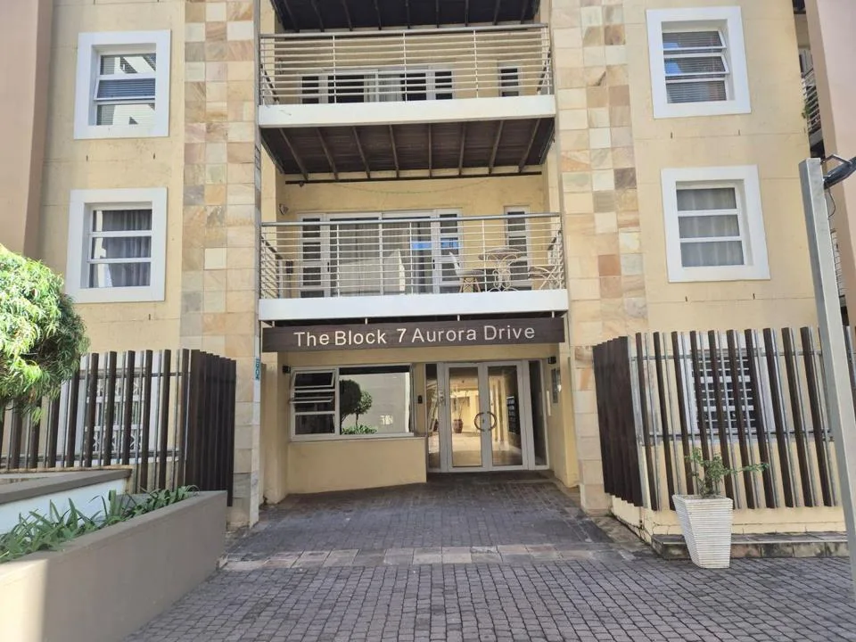 1 Bedroom Apartment / flat to rent in Umhlanga Central