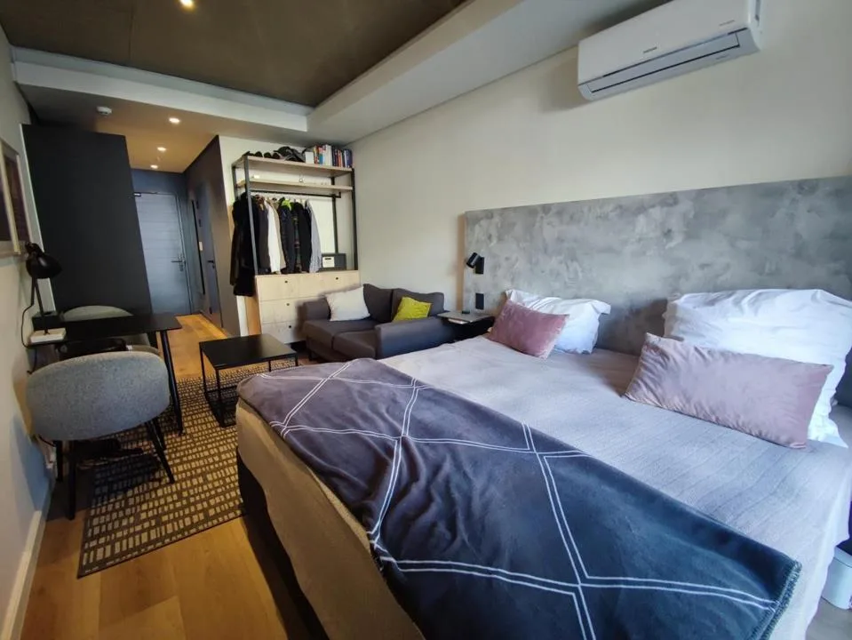 Apartment / flat to rent in Sea Point