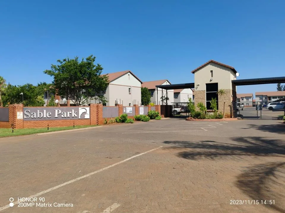 3 Bedroom Apartment / flat for sale in Waterval East