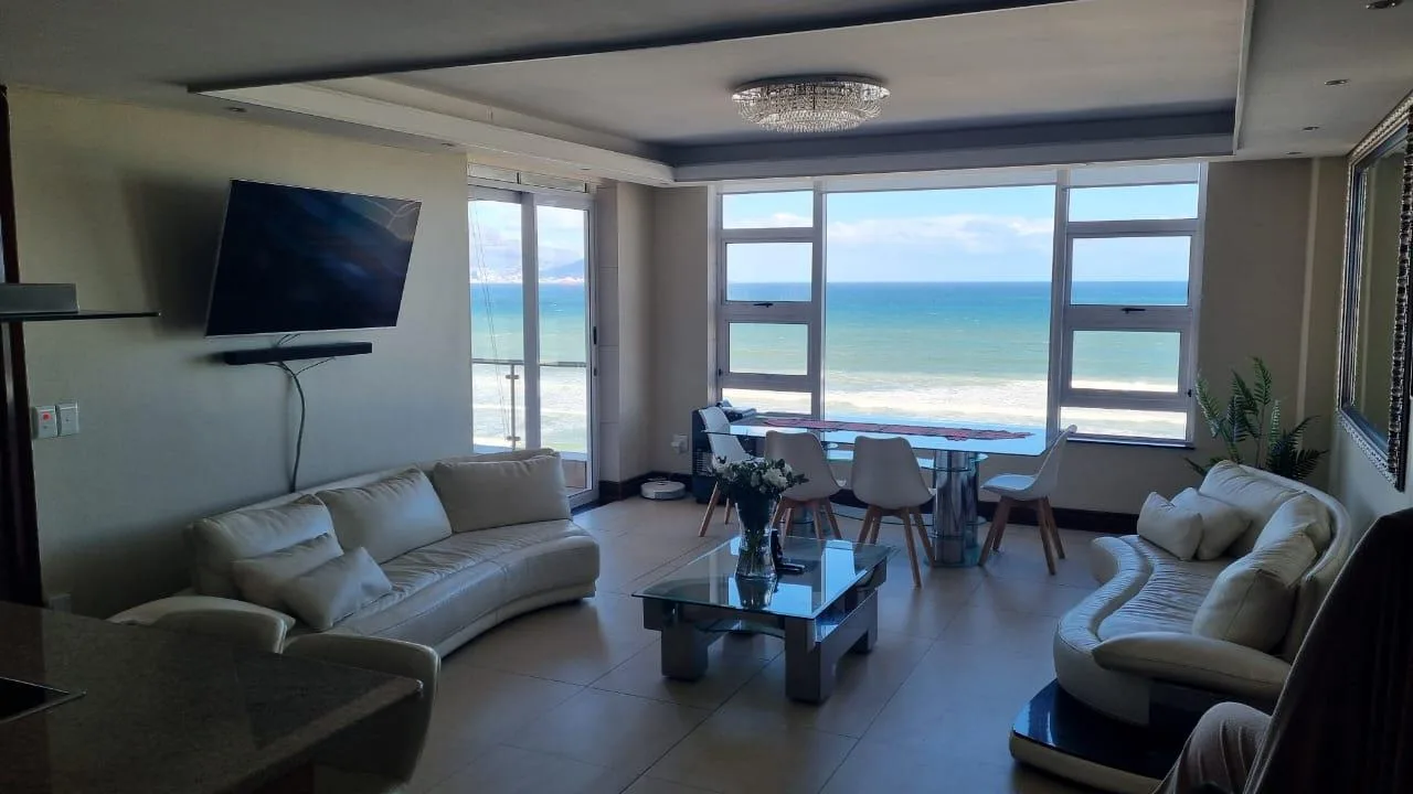 2 Bedroom Apartment / flat to rent in Beachfront