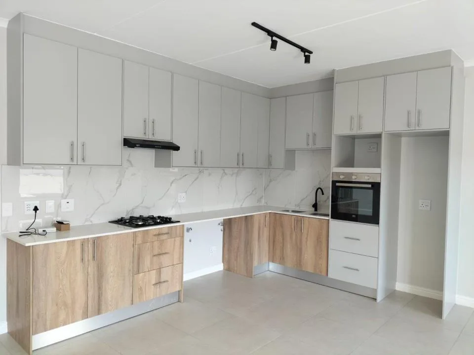 3 Bedroom Apartment / flat to rent in Sandown