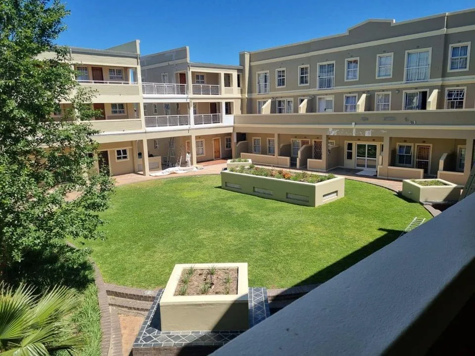 2 Bedroom Apartment / flat to rent in La Colline