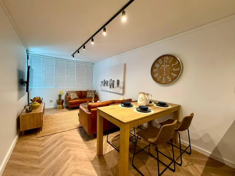 2 Bedroom Apartment / flat to rent in Heather Park