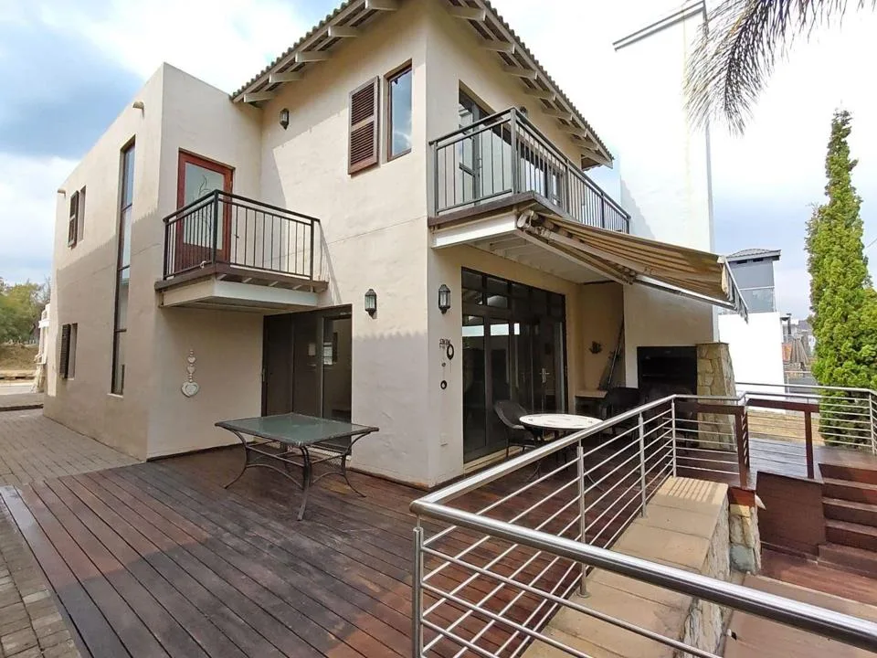 3 Bedroom House for sale in The Islands Estates
