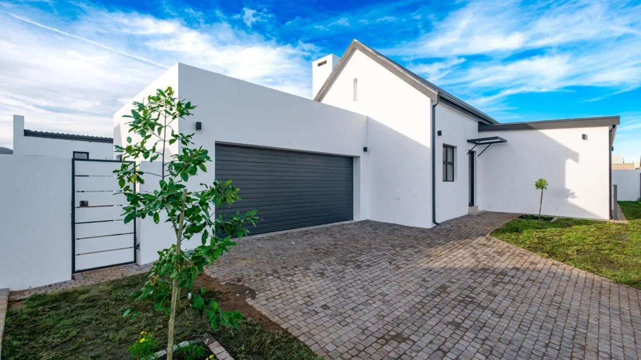 3 Bedroom Townhouse to rent in Kraaibosch