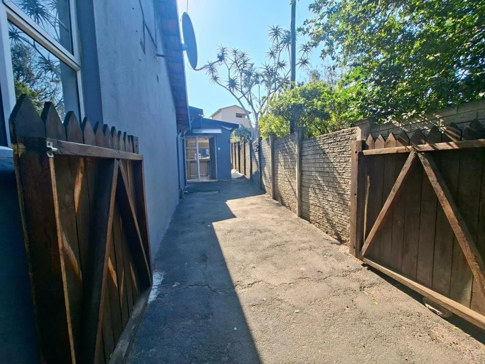 2 Bedroom House to rent in Escombe