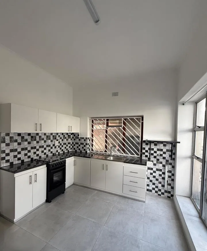 2 Bedroom Apartment / flat to rent in Wynberg